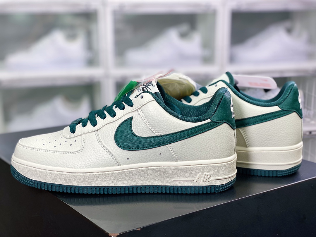 240 Air Force 1 Low”MORE THAN____”空军一号低帮经典百搭休闲运动板鞋PO3699-807