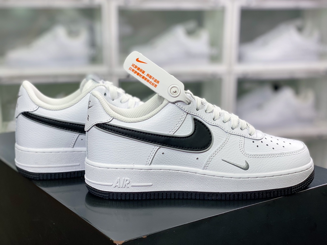 200 Air Force 1’07 Low”White/Black/Mini Swoosh”空军一号经典低帮百搭休闲运动板鞋CT5531-100