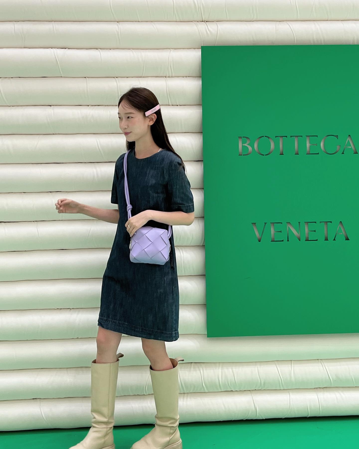 Bottega Veneta CASSETTE 14CM 相机包 701915紫藤色