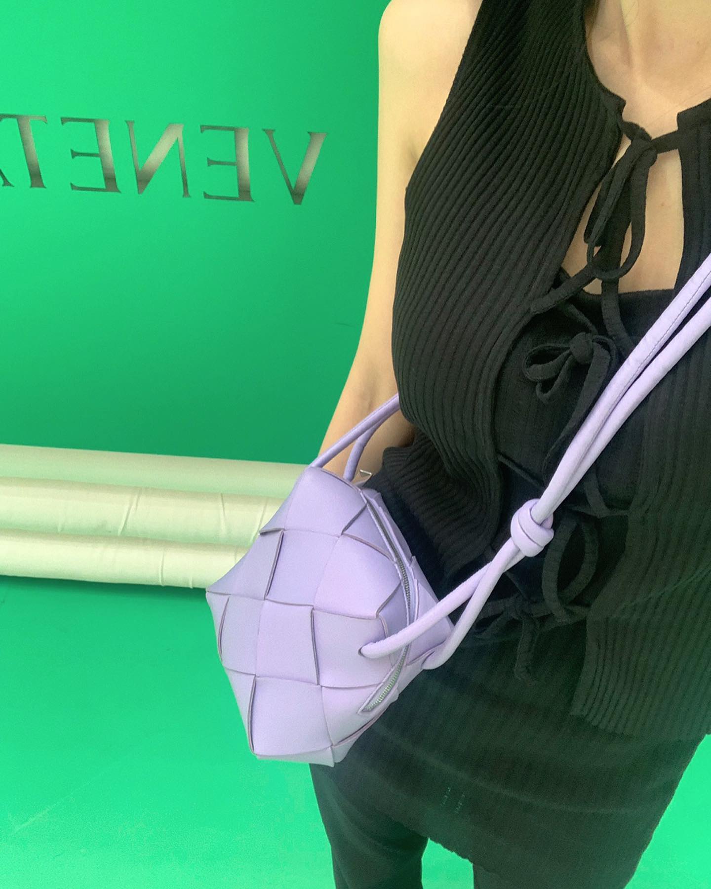 Bottega Veneta CASSETTE 14CM 相机包 701915紫藤色