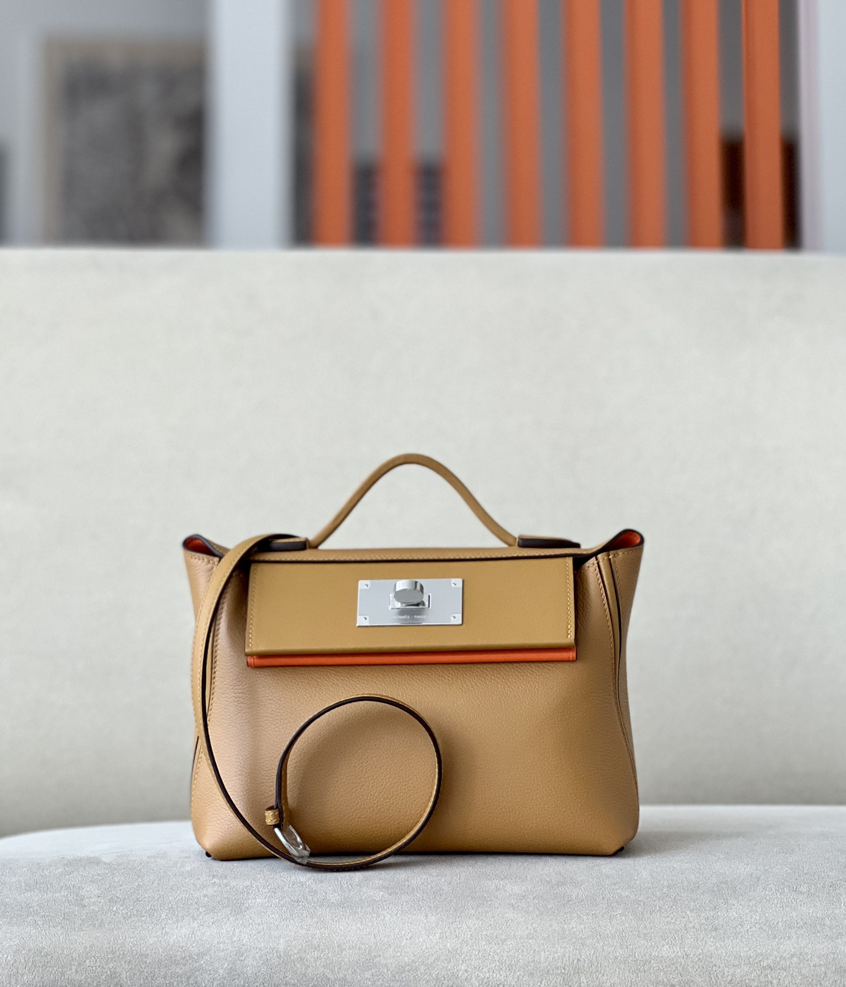 Hermes Kelly Bolsos de mano Piel de vaca Cuero Casual KL210268