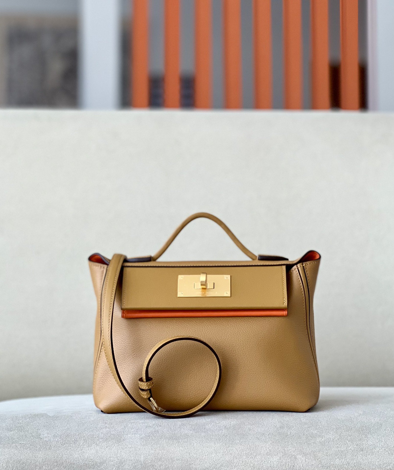 Hermes Kelly Bolsos de mano Piel de vaca Cuero Casual KL210268