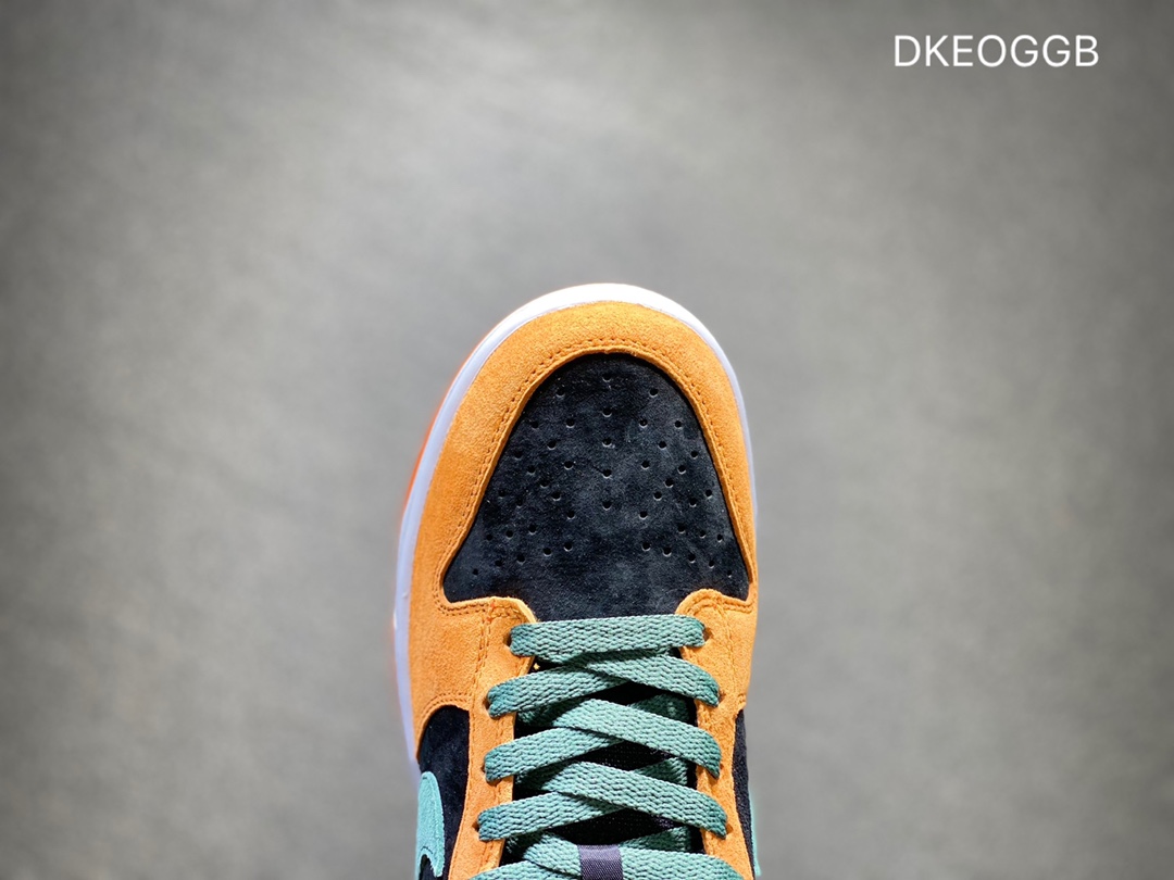 300 NIKE Dunk SB Low 低帮休闲板鞋  DA1469-001