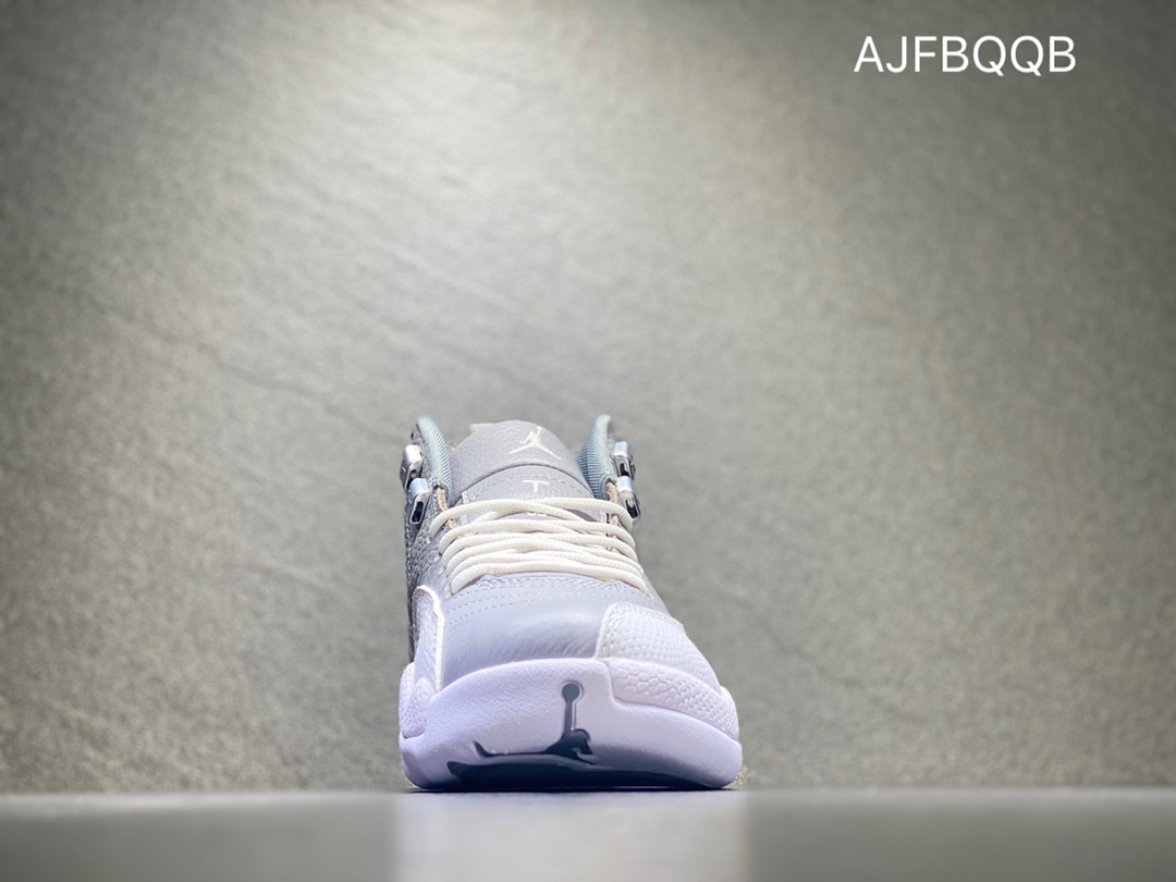 420 纯原版本 Air Jordan 12 AJ12系列 灰白 男子文化篮球鞋 CT8013-015