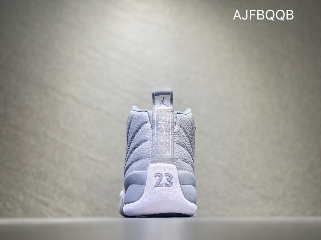 420 纯原版本 Air Jordan 12 AJ12系列 灰白 男子文化篮球鞋 CT8013-015