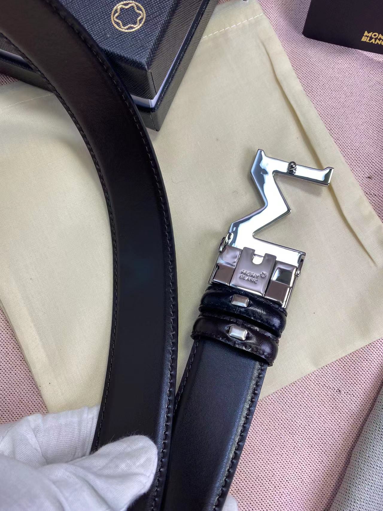 Montblanc万宝龙搭配Ganc