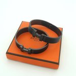 mirror copy luxury
 Hermes Jewelry Bracelet Black CNC Process Unisex Women Frosted