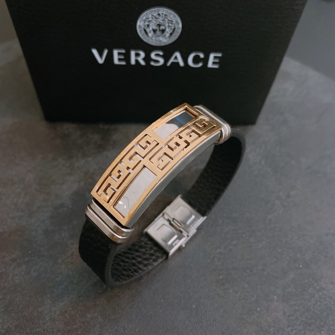 Versace mirror quality
 Jewelry Bracelet Set With Diamonds Cowhide