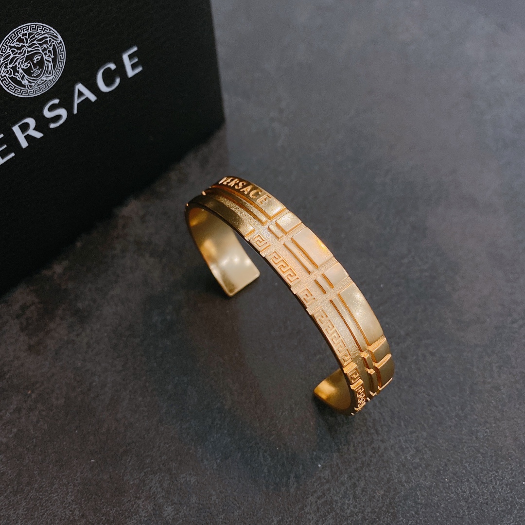 Versace Jewelry Bracelet Set With Diamonds