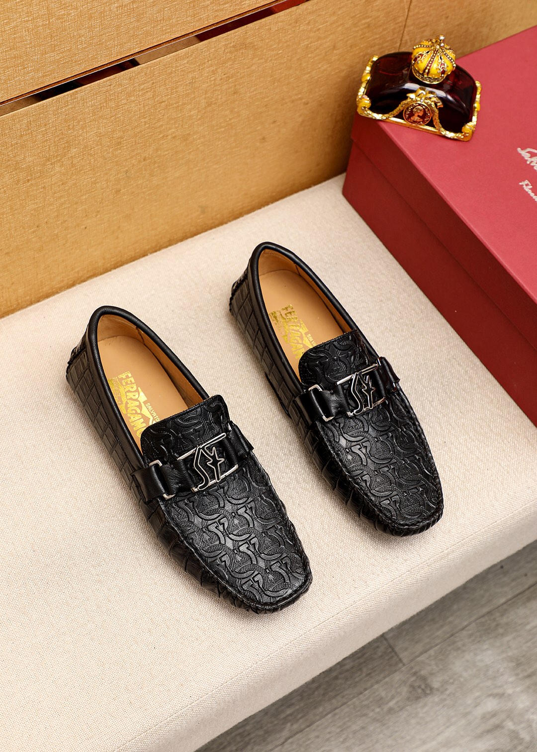 I5  Ferragamo 菲拉格慕 豆豆鞋正码