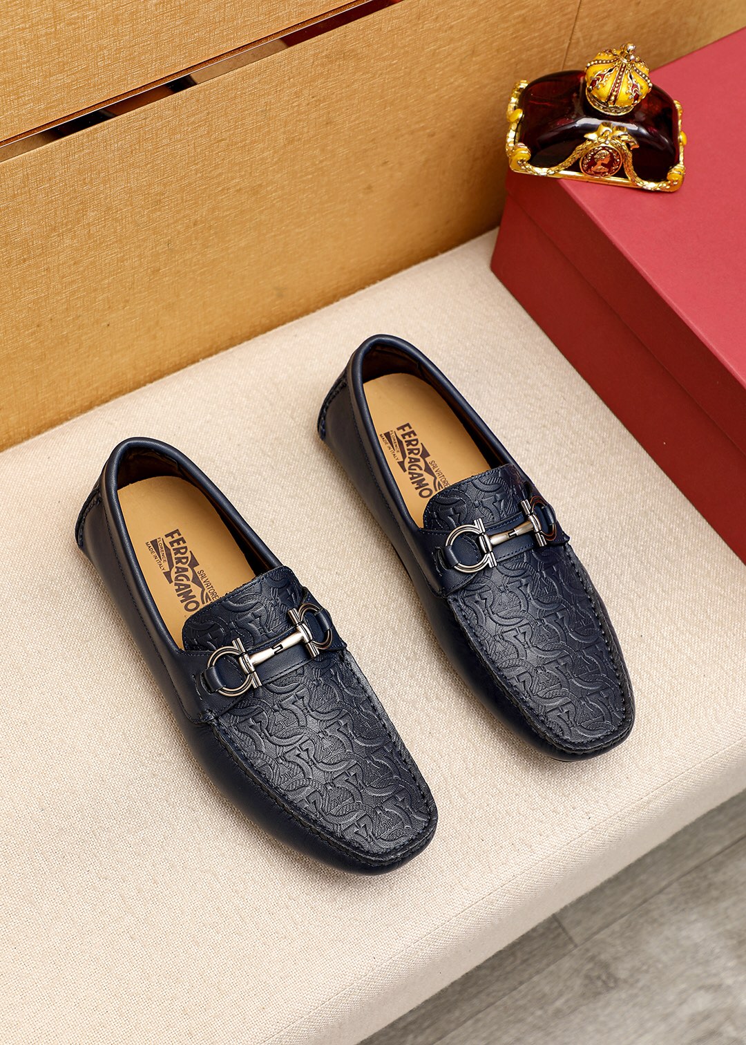 I5  Ferragamo 菲拉格慕 豆豆鞋正码