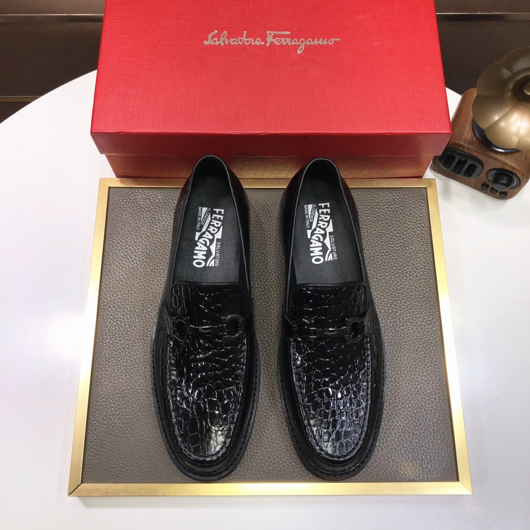 J0 Ferragamo 菲拉格幕  原版进口开边上乘牛皮+进口羊里+原版奢华金属扣+原版组合大底 对比无压力 38–44″},”digital_watermark”:1.109 G5 49662759e+16,”normal”:true,”old_share_time”:”