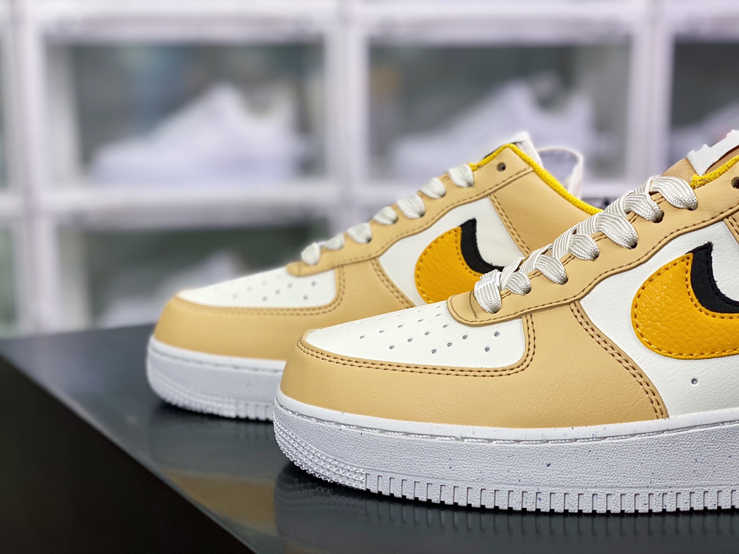 200 Air Force 1’07 LV8 EMB”82 Double Swoosh Yellow”空军一号板鞋“黄白黑双钩”DX6065-171