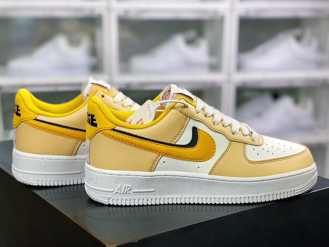200 Air Force 1’07 LV8 EMB”82 Double Swoosh Yellow”空军一号板鞋“黄白黑双钩”DX6065-171