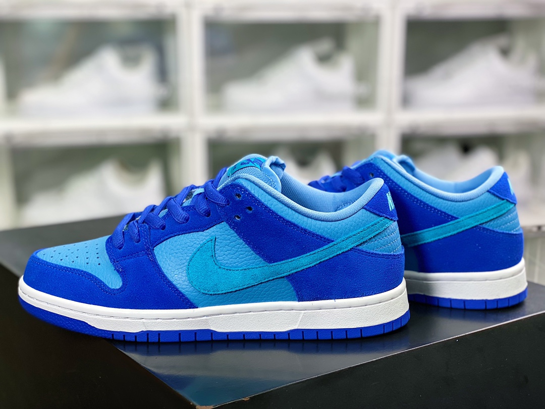 220 耐克 SB Dunk Low”Blue Raspberry”扣篮系列低帮休闲运动滑板板鞋“蓝树莓”DM0807-400