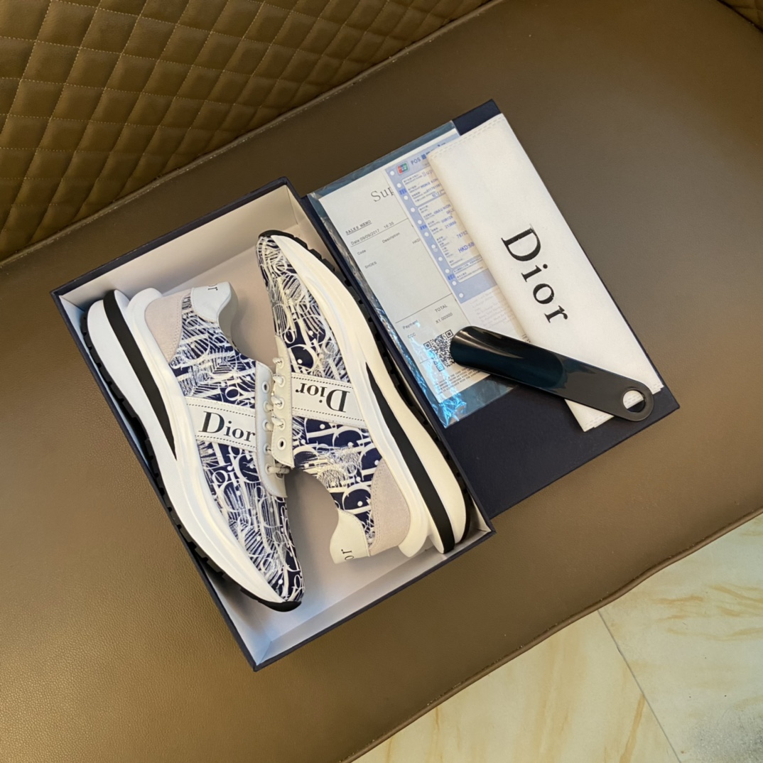 I5 老爹鞋 最高版本官网一比一最高版Dior迪奥2022走秀四季款运动系列著名演员网红身穿超火设计了多款以法国艺术家妮基·圣法尔Niki de Saint Phalle的雕塑作品为圆环圆，材料 面料：进口原版牛皮 原版内里 大底：原版大底 男鞋