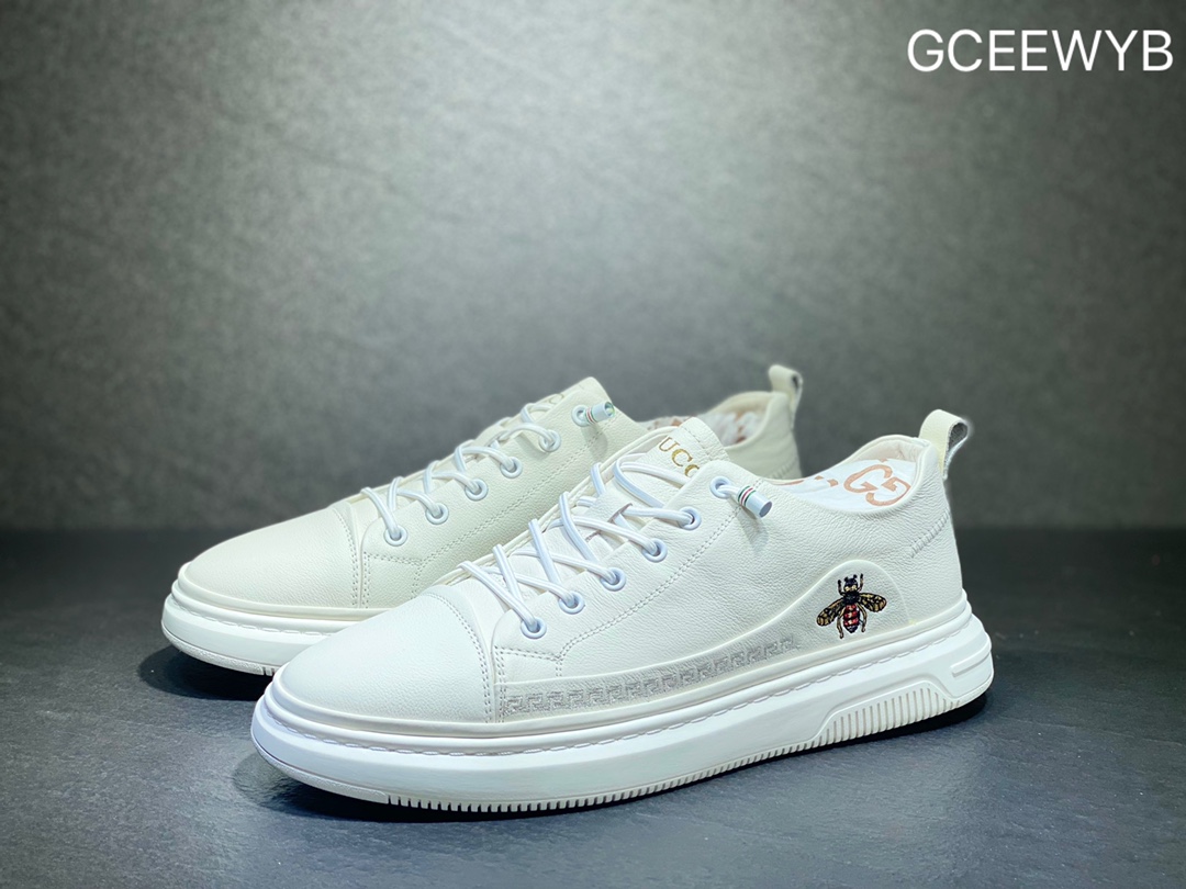 Gucci small white shoes series