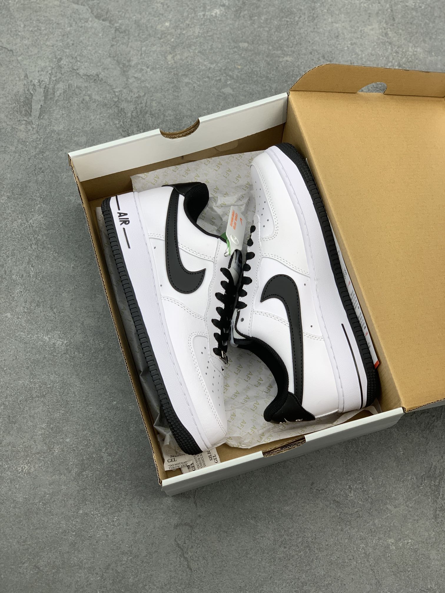 Nike Air Force 1 Low White Black Casual Sneakers DH7561-102 10 i1662523261 5007 8