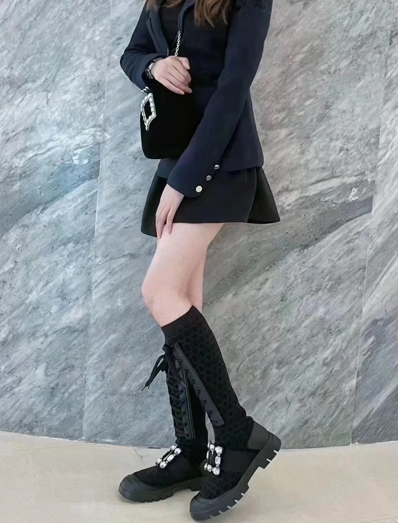 NO:477373,Official website directory/foot, boots, boots19860909官网目录/上脚,靴子,boots,Women's Shoes