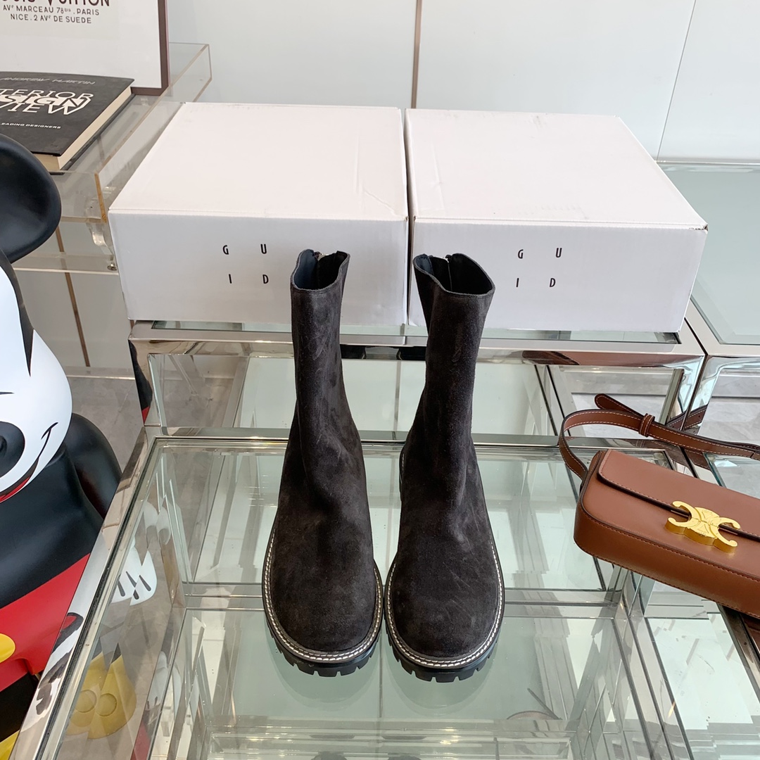 “800 Giidi New Short Boots: Instantly Grow Beautiful Grass-Like Feel, ZP Quality” - 图片 1