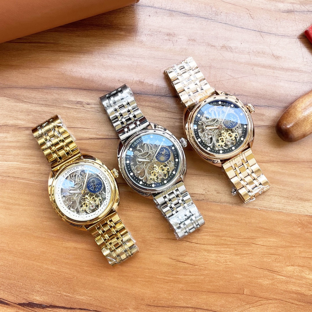 男人挚爱 镂空腕表 最新： 卡地亚 Cartier 最佳设计独家首发 类型：精品男士腕表 表带：316精钢表带 机芯：高端全自动机械机芯 镜面：矿物质强化玻璃更高清 品味高雅 浩瀚大气 匠心独运 腕间瑰宝 尺寸：直径41mm厚12mm
