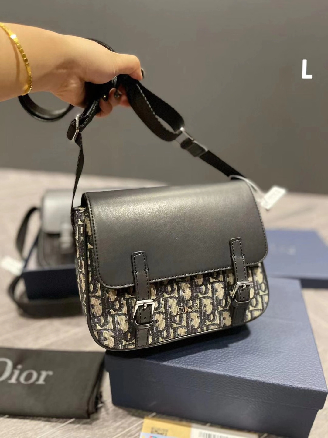 J5 205配盒子  Dior 迪奥 男女通用款原版五金配件高品质实用百搭轻便好用款