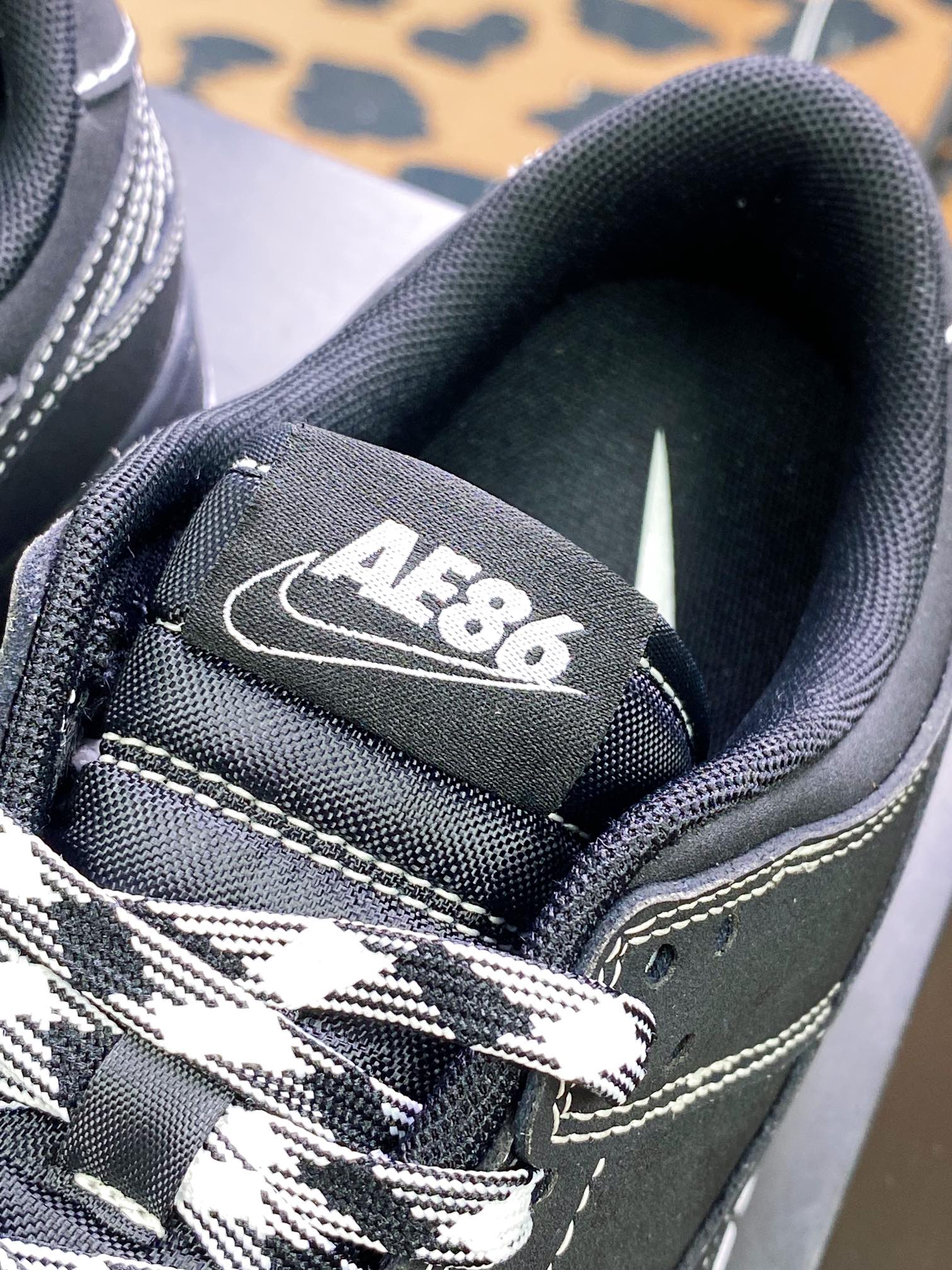 260 《头文字D》x SB Dunk Low”INITIAL D/Lancer Evolution GSR EVO3”扣篮系列低帮休闲运动滑板板鞋“黑白车线须藤京一”DD1391-106