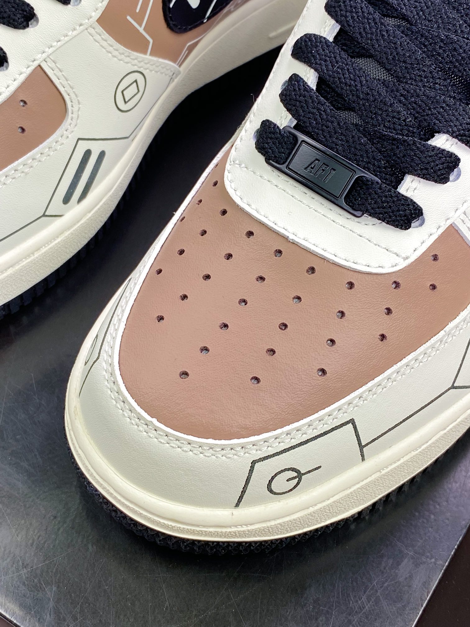 260 Air Force 1 07 LV8”Game Console/Loading...’”空军一号低帮经典百搭休闲运动板鞋CW2288-222