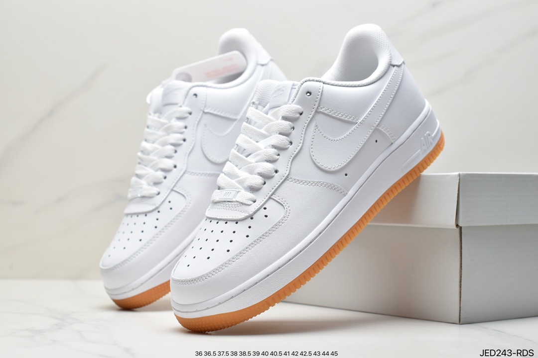 150 Nike Air Force 1 空军一号 DH7561-105
