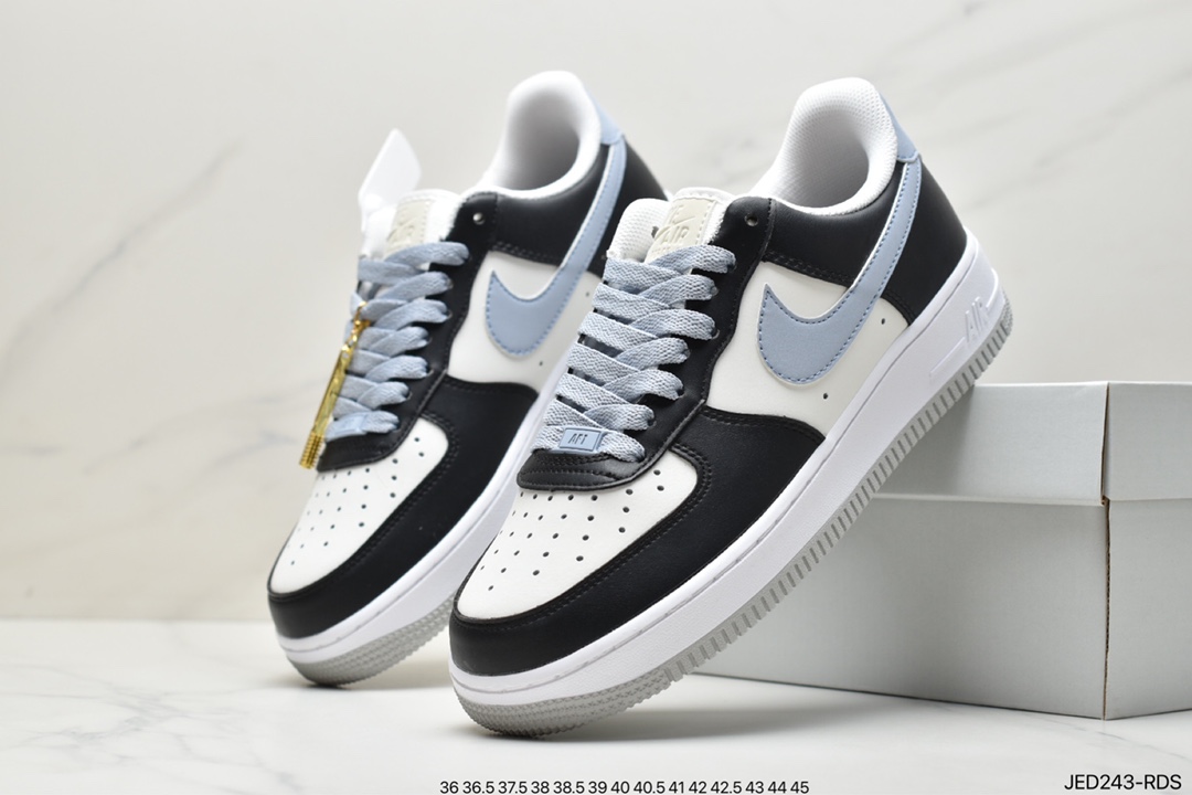 150 Nike Air Force 1 空军一号 DH7561-105