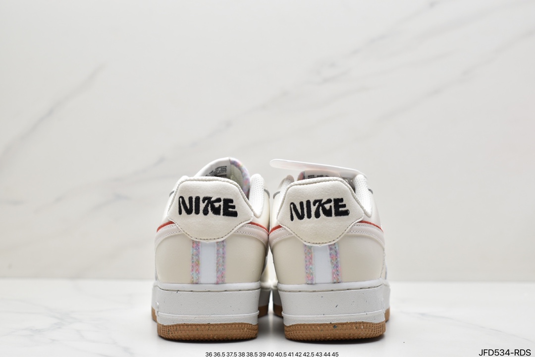 170 Nike Air Force 1'07 Low 空军一号低帮休闲板鞋 DX6065-101