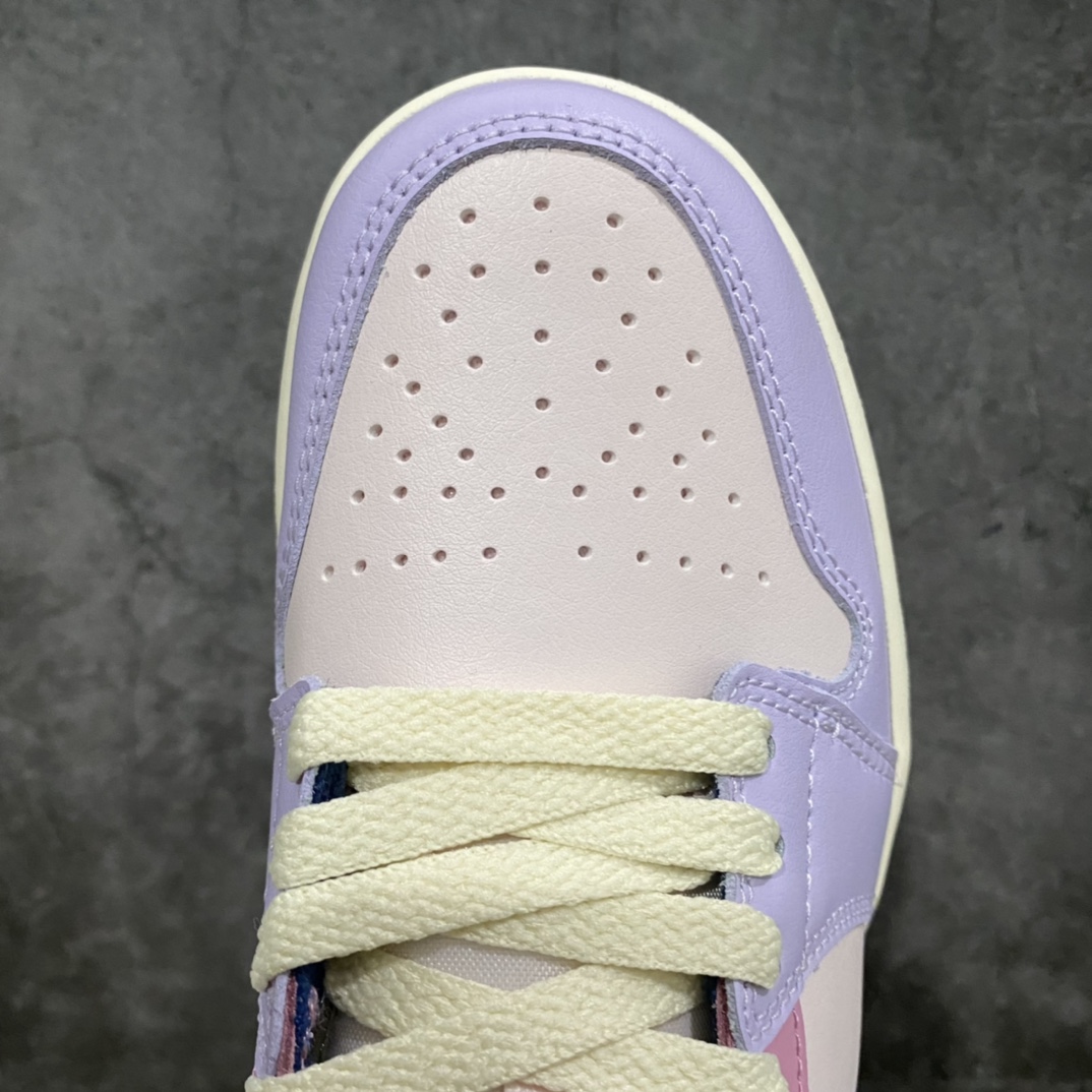图片[5]-GC(dt)纯原 Air Jordan AJ1 Low 粉紫色彩蛋女段 DZ2768-651 市面唯一纯原级别 完美零毛边处理 原厂内置全掌气垫 价格定位良心 几十个配色陆续出 平台专用代工流水线出品 一眼公司既视感 拿到手的一瞬间就与众不同 碾压市面所有版本 认准细节 全部原鞋开发 每一个配色都会采购原鞋确认细节 打破市面看图做货无好货之说 细节精确 所有配色原数据档案开发！ 尺码：35.5-40-选品中心