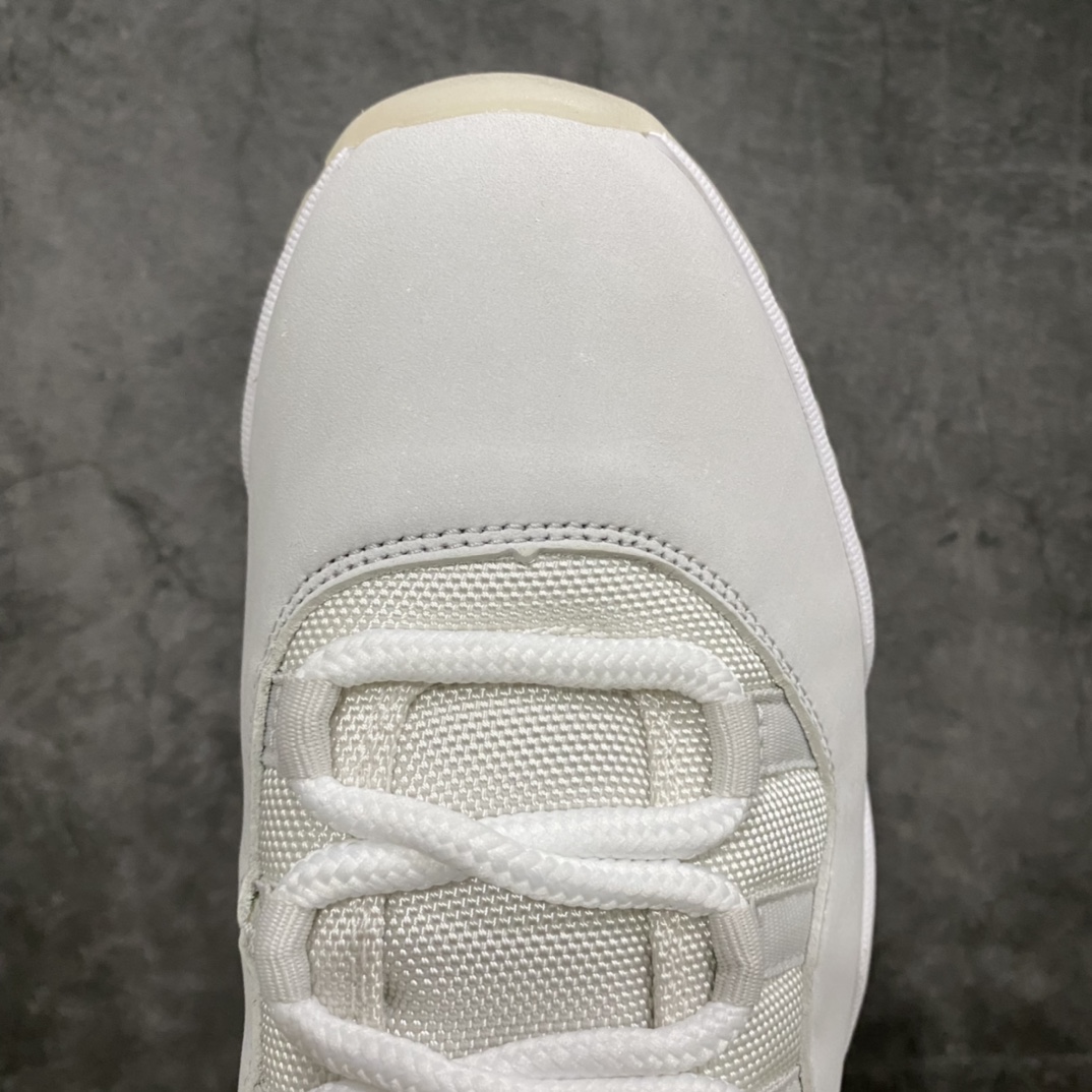 图片[5]-外贸纯原Air Jordan AJ11 兔八哥高帮 378037-016 新货无氧化 原楦原档案数据开模打造 原厂中底拉帮钢印 原厂漆皮 防冻不开裂 头层皮料 原装鞋撑 水晶大底正确色度色泽 原楦原数据刺绣 原厂车缝走线及对位 毫厘不差 飞人logo采用原数据电脑刺绣 原装正品碳纤维真实碳板 增强抗扭 原内标 原盒标 正确官方原盒 原厂防氧化水晶外底 原厂配套厂全掌solo气垫 尺码：40 40.5 41 42 42.5 43 44 44.5 45 46 47.5-选品中心