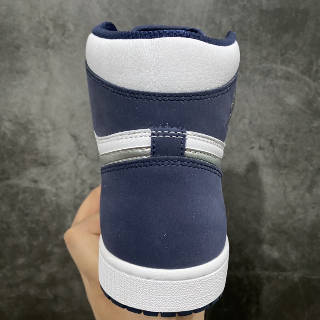 图片[4]-莞产纯原AJ1午夜蓝男鞋 全码补货 男码实拍如图 注意男鞋皮料为磨砂皮和超软头层荔枝皮 鞋盒为银色鞋盒 品质细节不用太多文案描述 看实拍就好 最好的货 放心入手 男鞋尺码：40-47.5-选品中心