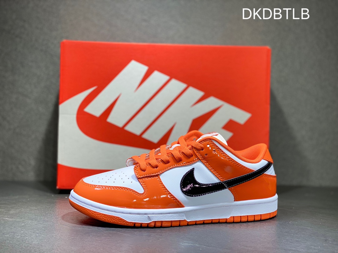 220 Nike Dunk Low SB 低帮滑板鞋 DJ9955-800