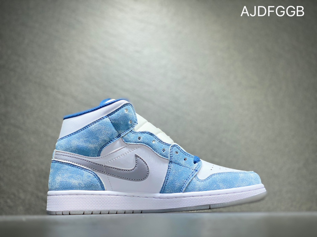 260 Nike AIR JORDAN 1 mid AJ1 乔丹中帮篮球鞋DN3706-401