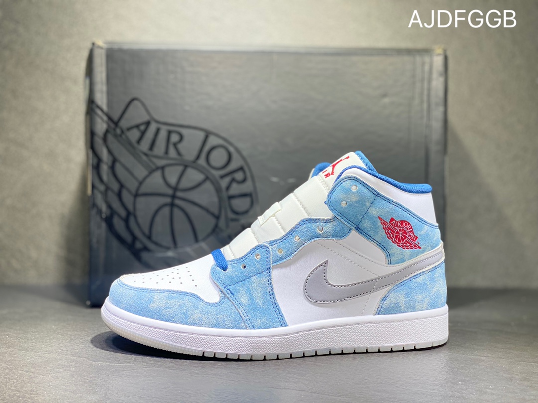 260 Nike AIR JORDAN 1 mid AJ1 乔丹中帮篮球鞋DN3706-401