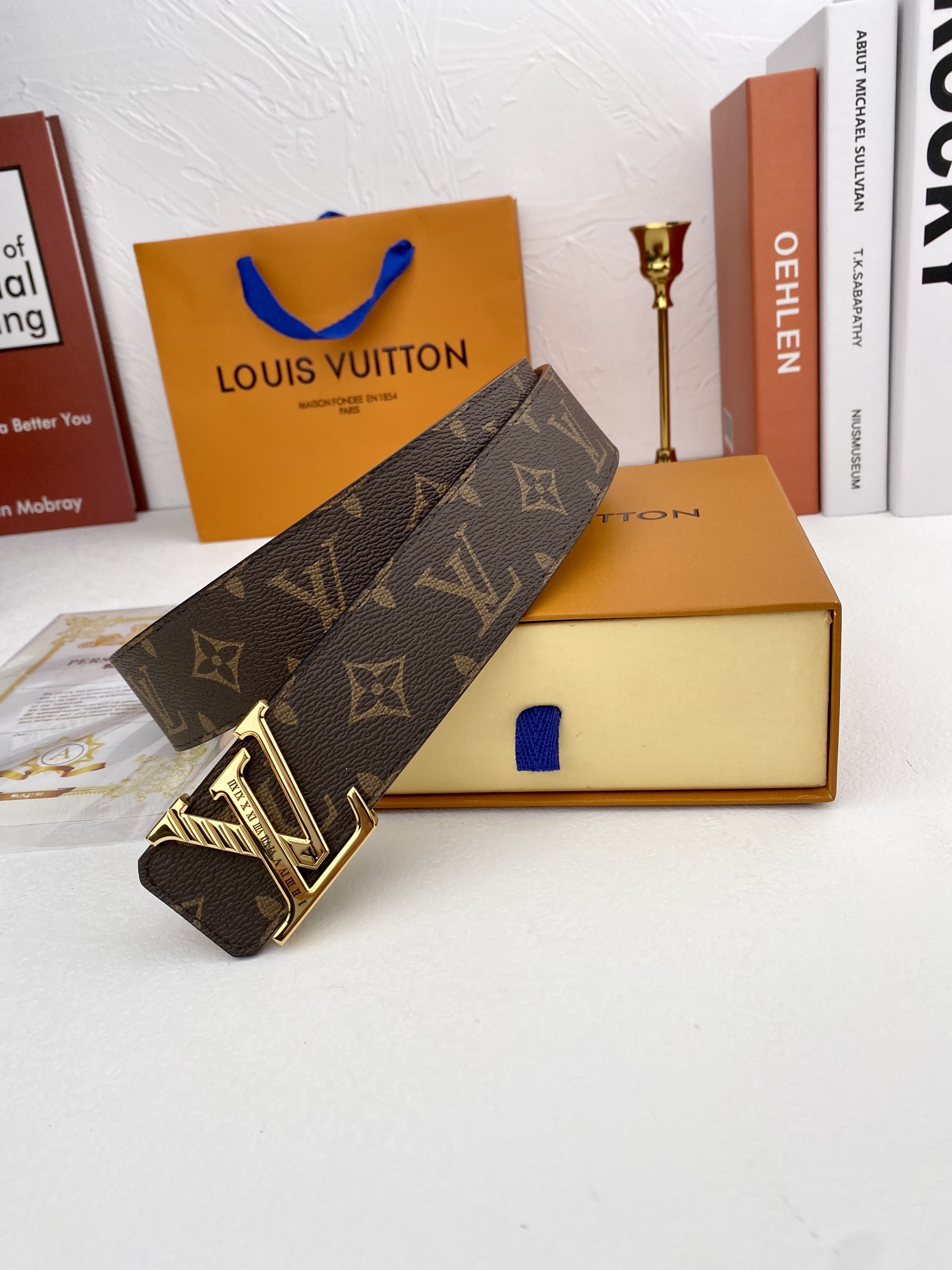 LV代工厂货品4.0宽度正品一体铸造