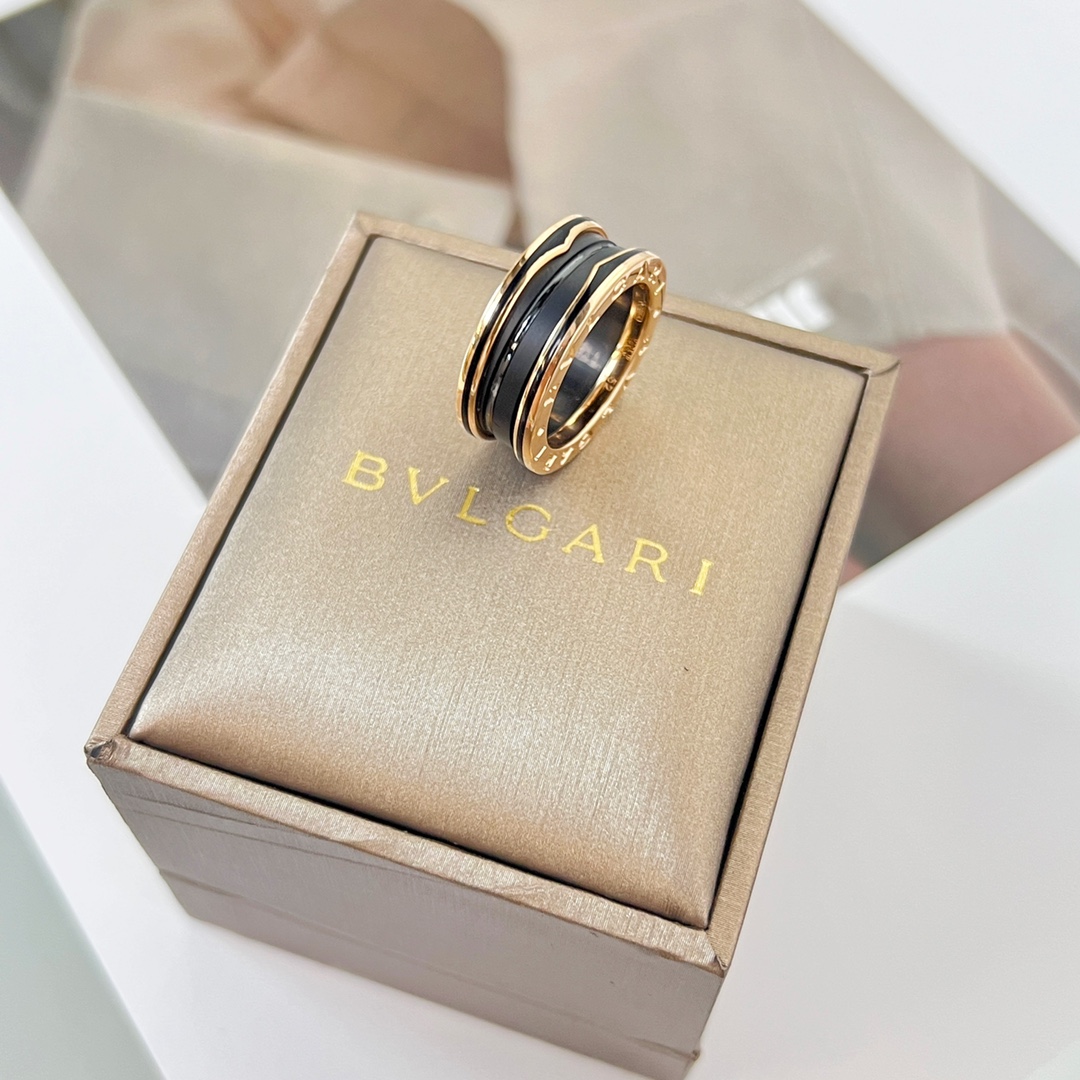 BVLGARI宝格丽新款螺纹黑陶瓷戒指