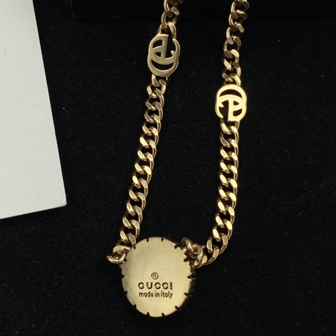 Gucci luxury necklace 4