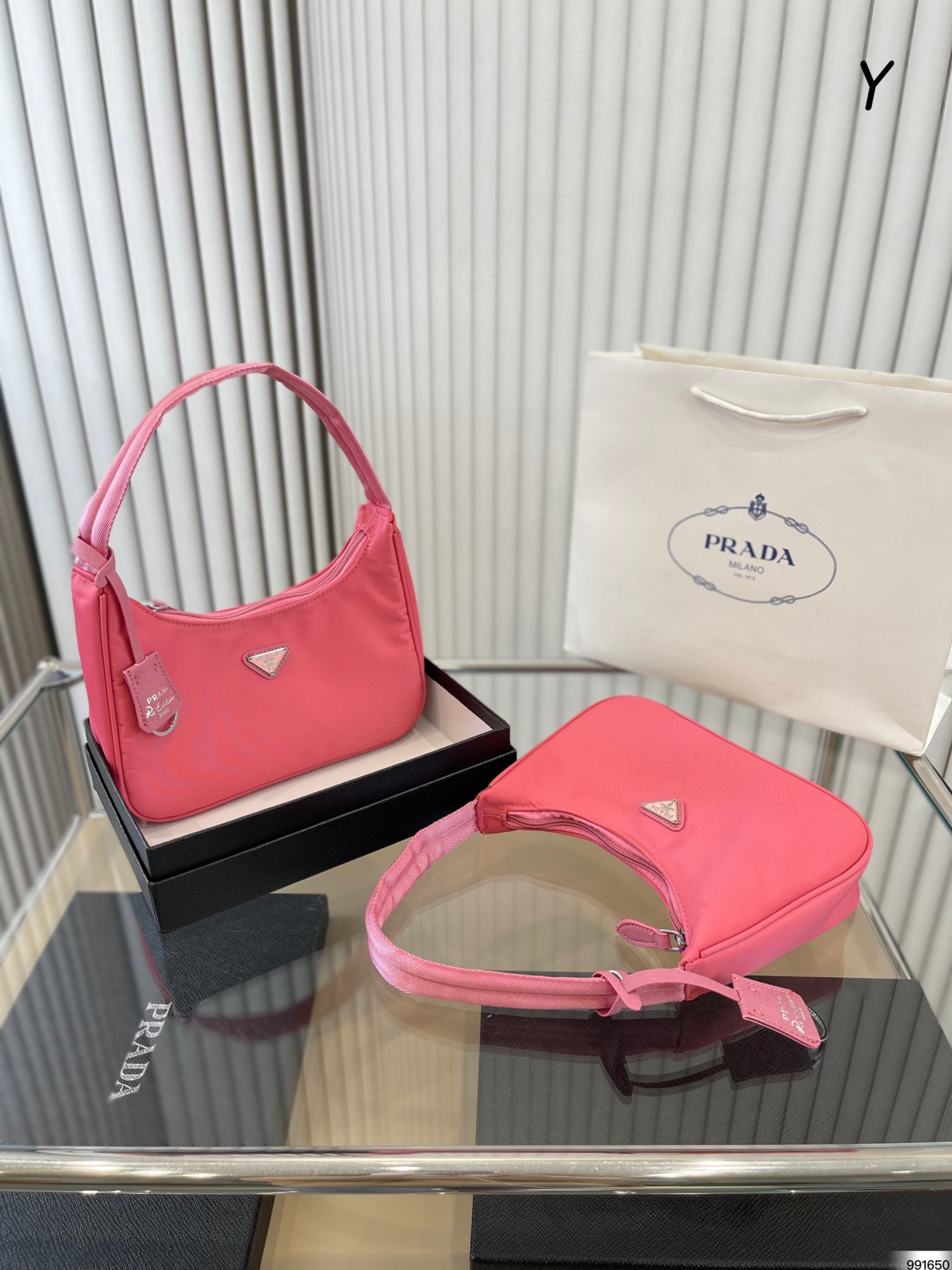 13色/配盒  普拉达 Prada hobo腋下包 18/22 16