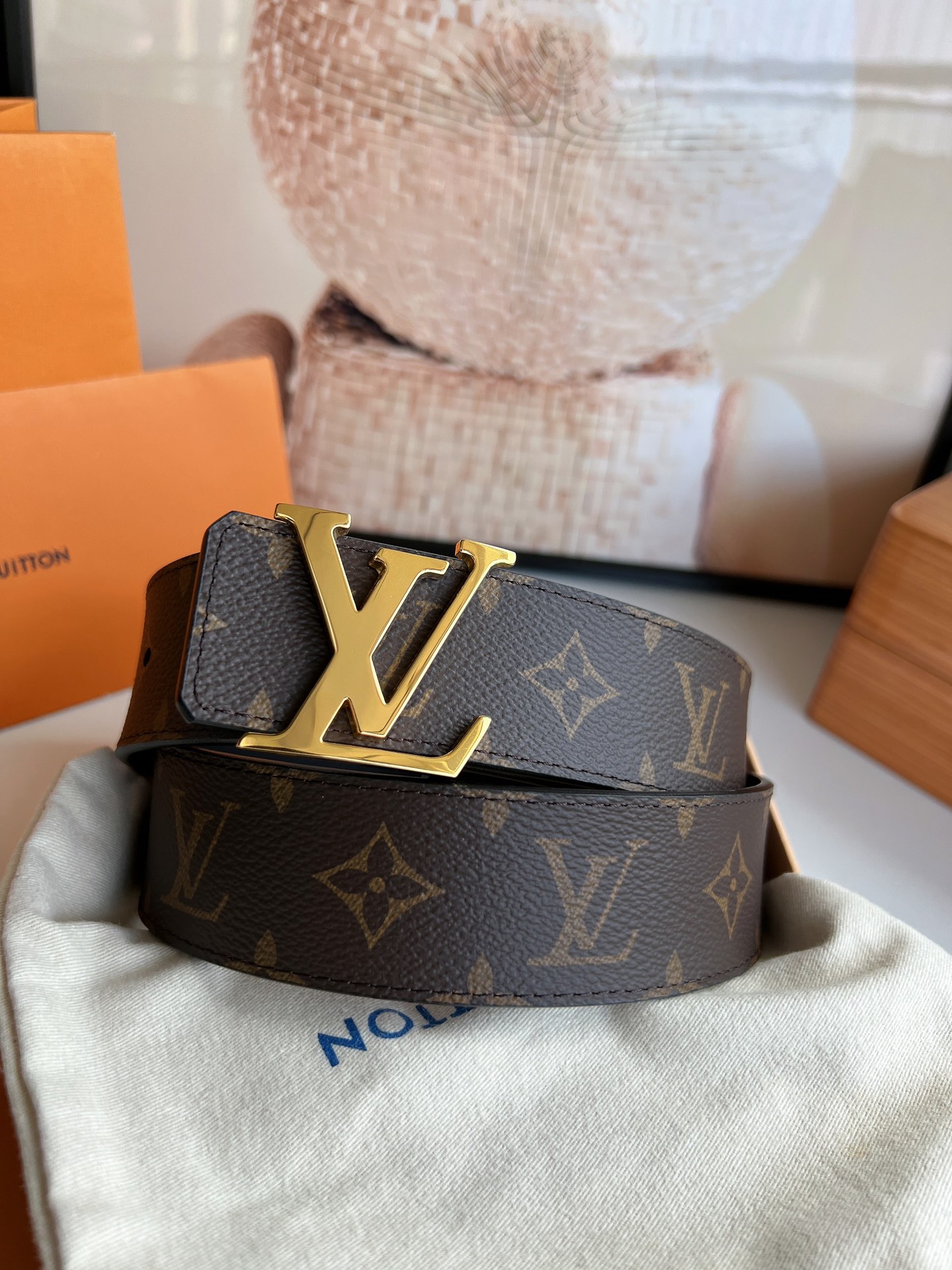 LV/路易威登   2022新款男士40mm腰带