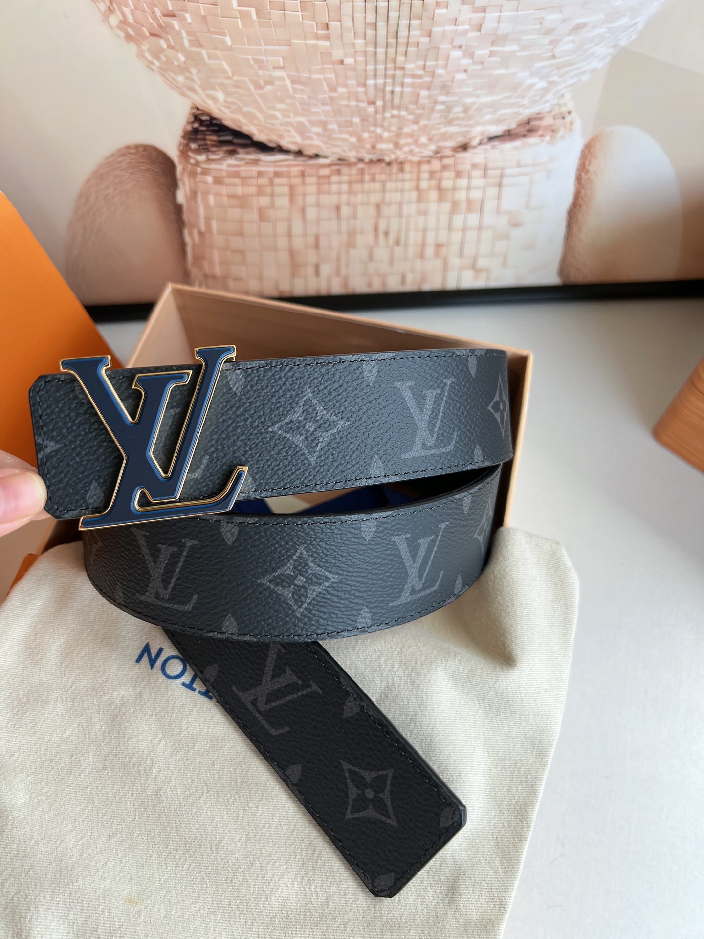 LV/路易威登   2022新款男士40mm腰带