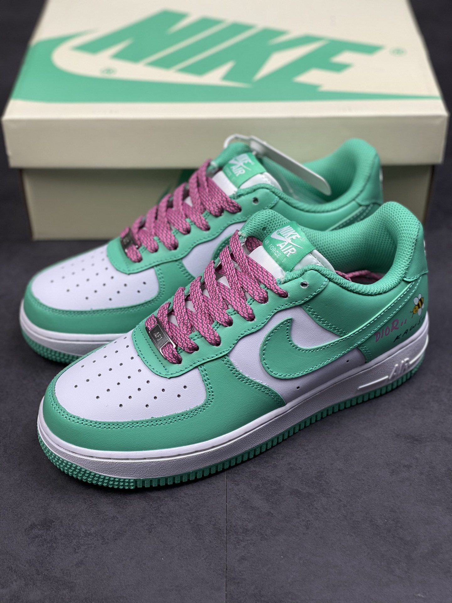 240 Nike Air Force 1 Low 07 蒂夫尼绿小蜜蜂 BS8871-104