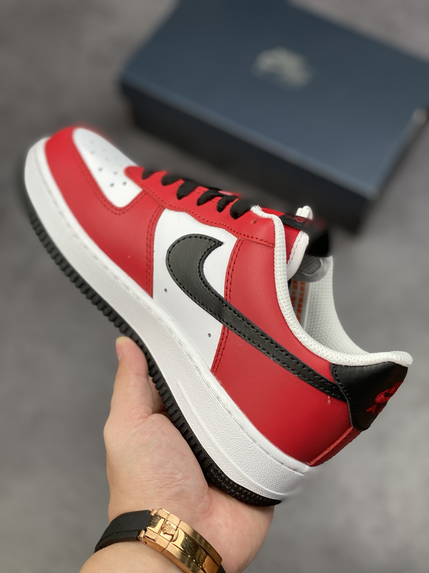 200 Nike Air Force 1 Low 07 芝加哥配色 FD0300-600