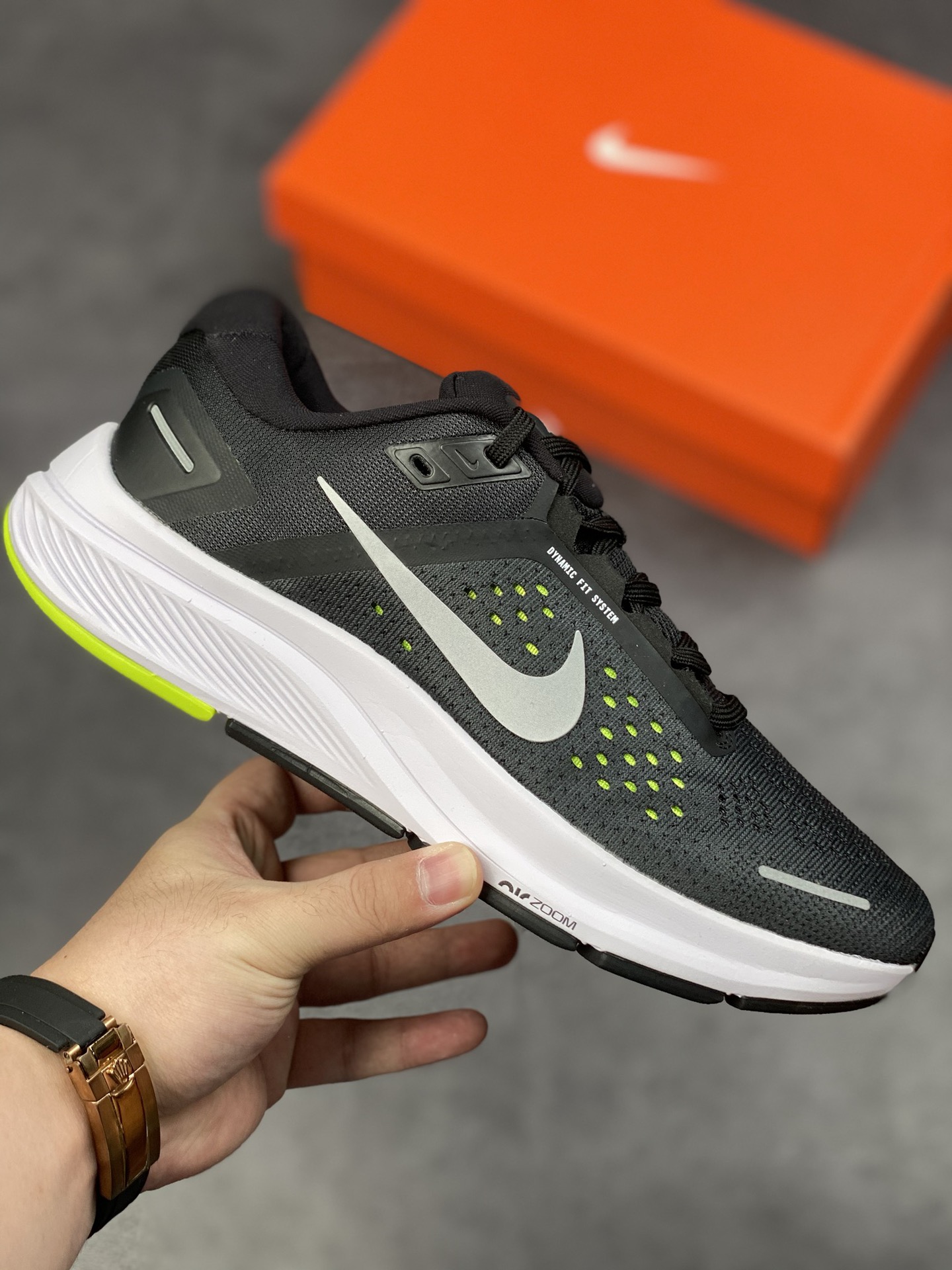 190 Nike Air Zoom Structure 登月 23代 网面透气跑鞋 CZ6720-010
