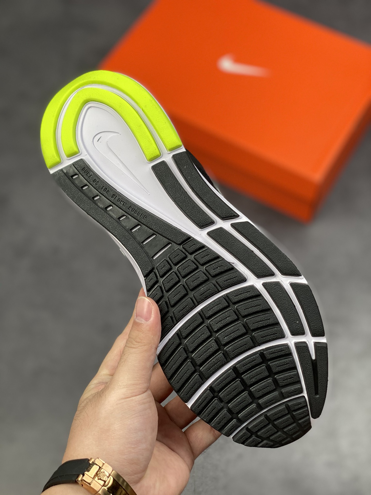 190 Nike Air Zoom Structure 登月 23代 网面透气跑鞋 CZ6720-010