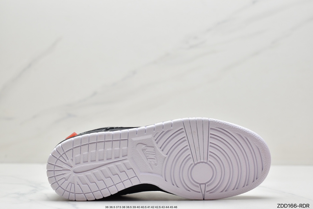 250 Nike Dunk Low “Racer 黑灰 头文字D AE86  DD1391-103