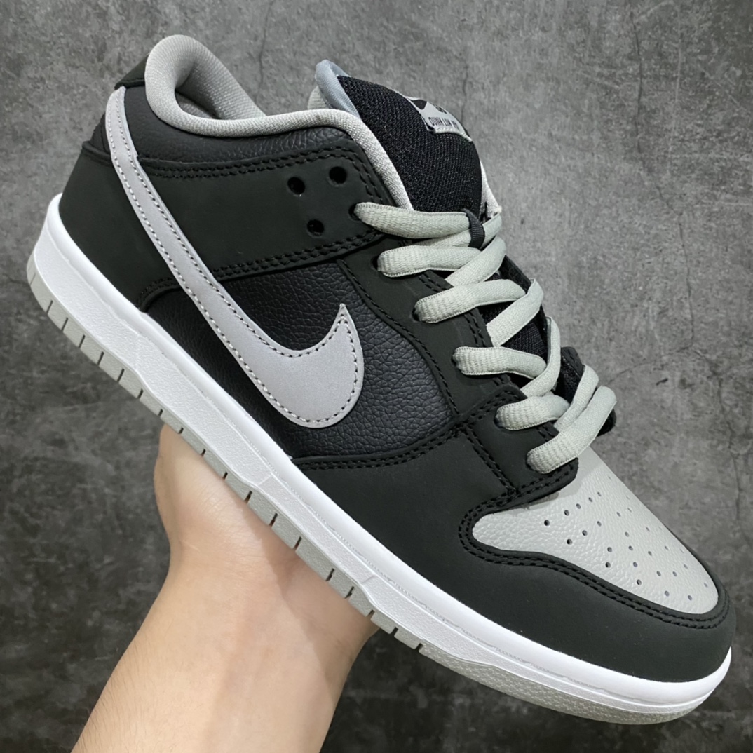 图片[3]-XC平台版Dunk SB影子灰 全新版本改版 原厂皮料定制 不论是鞋型 皮料还是清洁度 都是实打实的顶级 原厂大底 原厂楦头 原厂纸板 原厂号码标 原汁原味 最主要的是 他的价格很良心不杀猪💪🏻 此版本目前10个配色 新配色陆续开发中…… 货号：BQ6817 007 尺码：35.5-47.5-选品中心