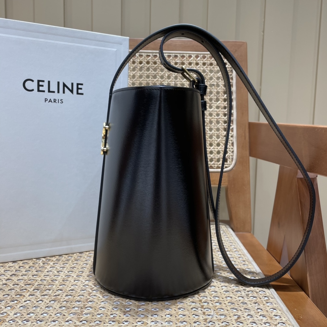 CELINE BUCKET TRIOMPHE 25CM 水桶包 199913黑色